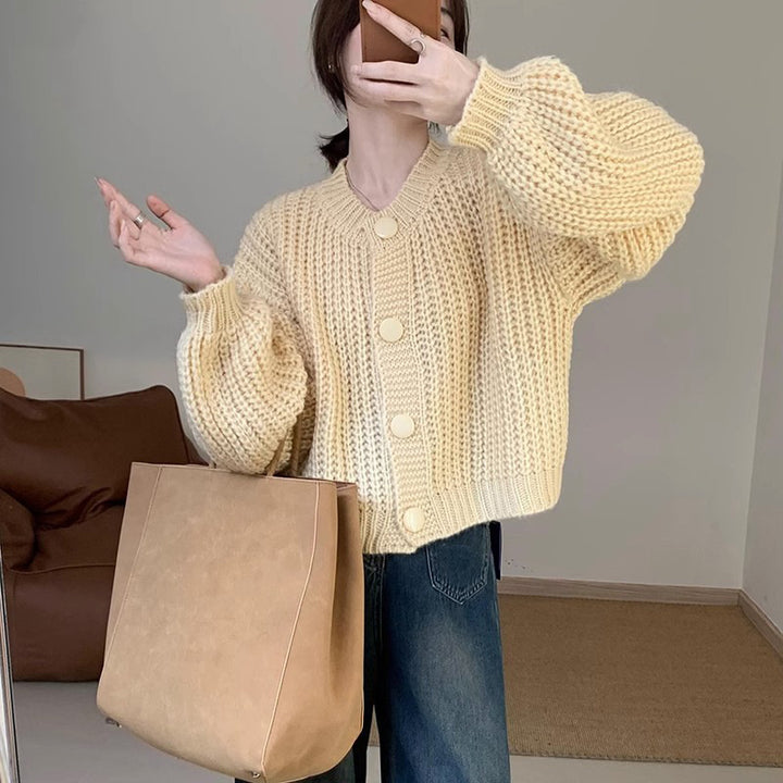 Damen Grobstrickjacke mit großen Knöpfen und lässigem Schnitt Drune