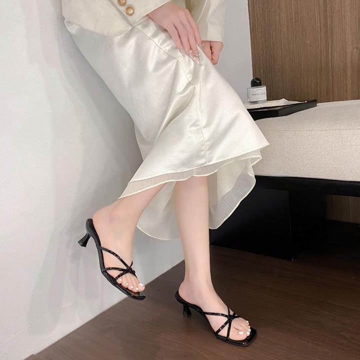Damen Plateau Mules mit zarten Riemchen Drune