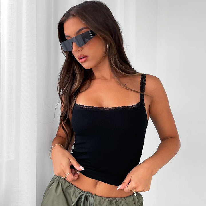 Damen Spaghettiträgershirt mit zarter Spitzenverzierung Drune