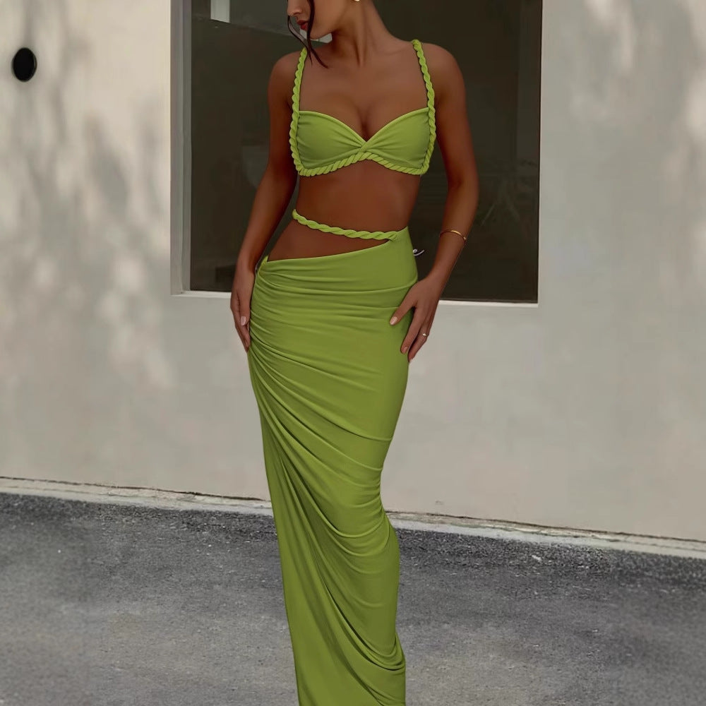 Damen Strandbekleidungs-Set mit geflochtenem Oberteil und elegantem Wickelrock Drune
