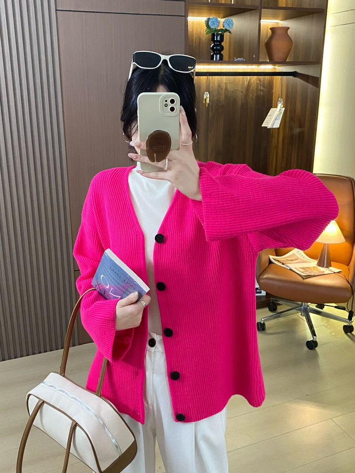 Damen Grobstrickjacke mit großzügigen Taschen und tiefem V-Ausschnitt Drune