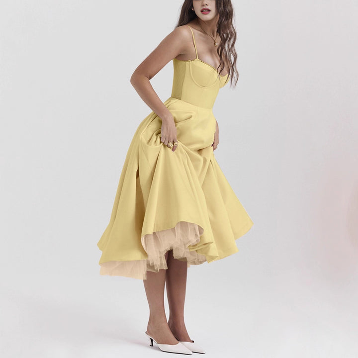 Damen nan Bustierkleid mit geformtem Mieder, weichem Tellerrock, integriertem Tüll-Unterzug und Eingrifftaschen Drune