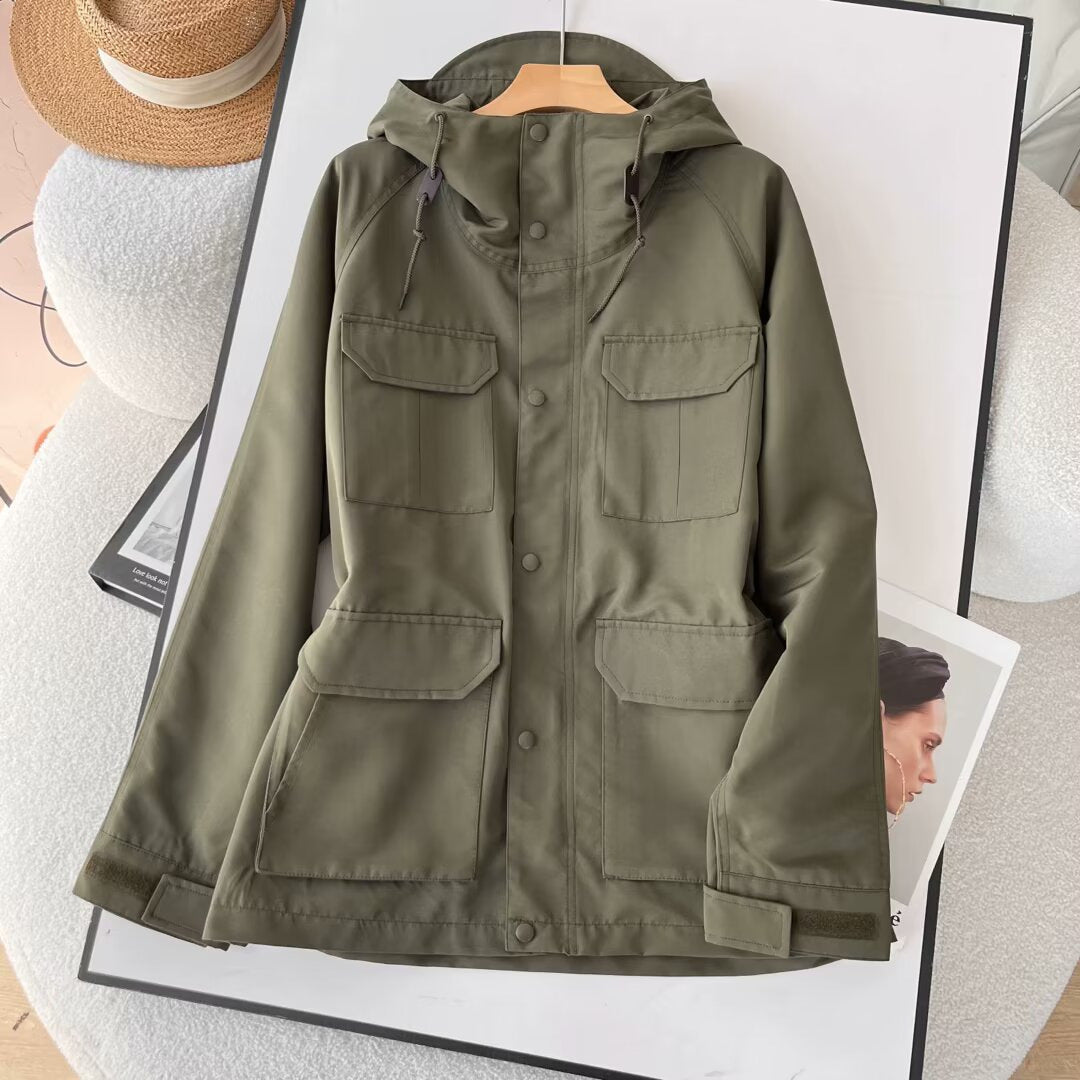 Damen funktionale Outdoor-Jacke mit mehreren aufgesetzten Taschen Drune