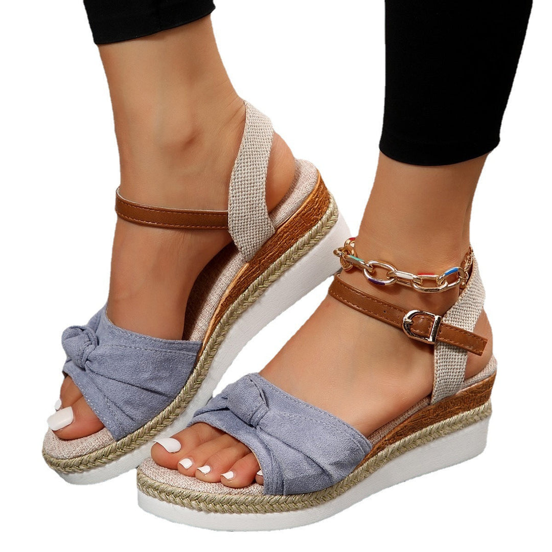 Damen Wedge-Sandalen mit raffiniertem Knoten-Detail und komfortablem Fußbett Drune