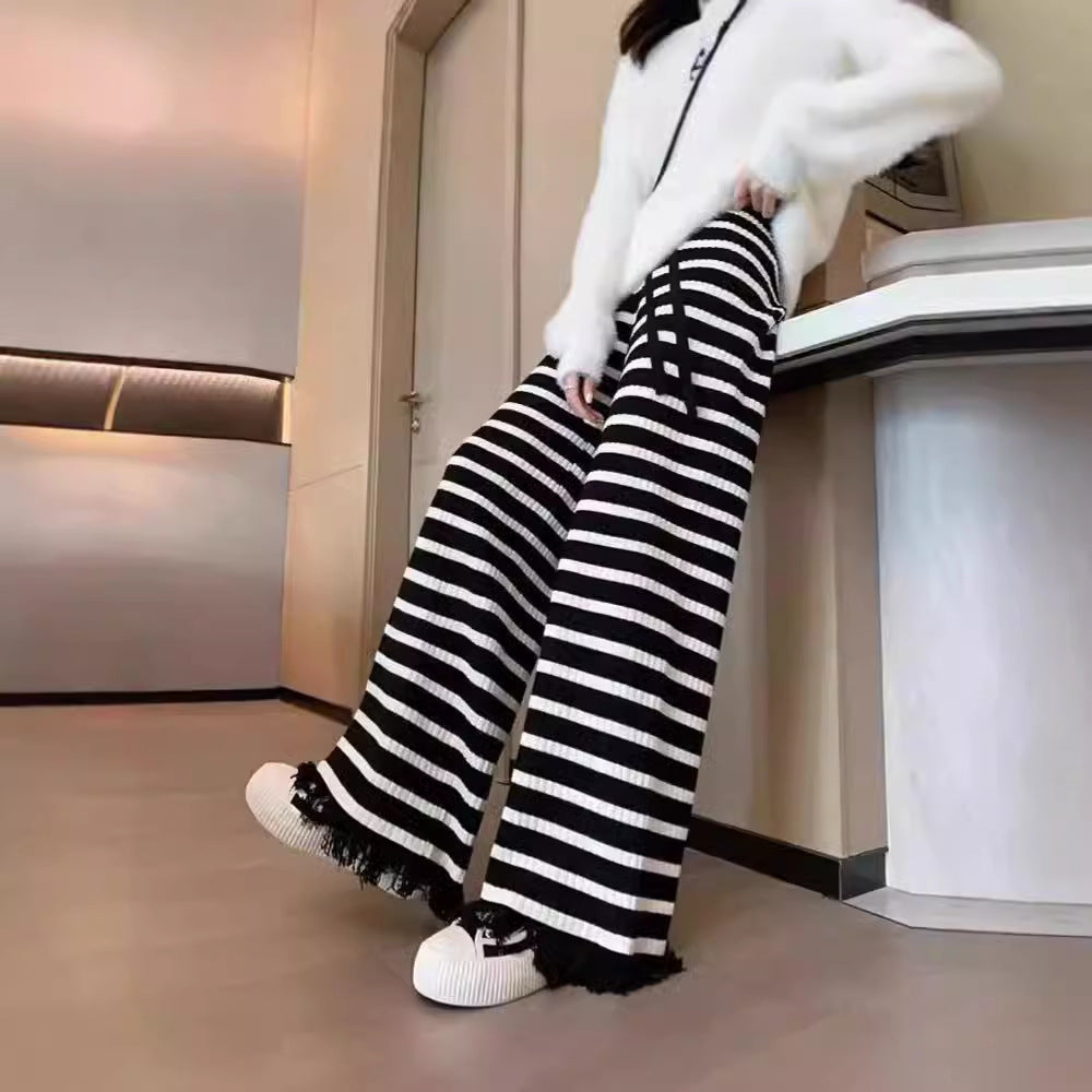 Damen Elegante gestreifte Palazzo-Hosen aus Rippstrick Drune