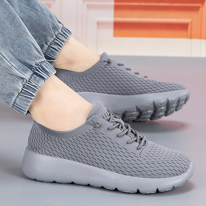 Unisex nan leichtgewichtiger Strick-Slip-On mit konturiertem Komfortfußbett und stoßabsorbierender Wellenlaufsohle Drune