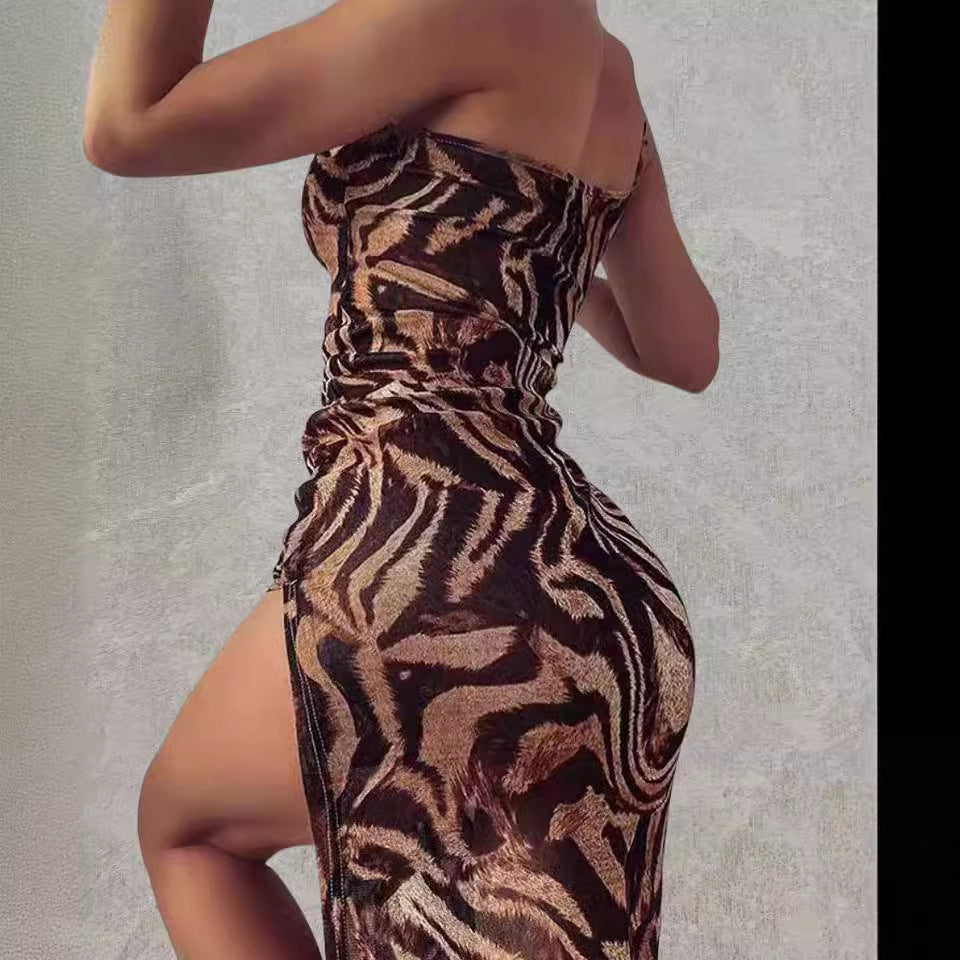 Damen figurbetontes Minikleid mit asymmetrischem Schnitt und edgy Animal-Print Drune