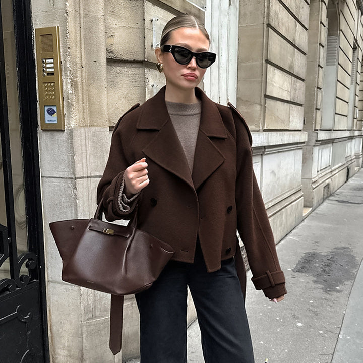 Damen elegante Oversized-Hochkragenjacke im minimalistischen Stil Drune