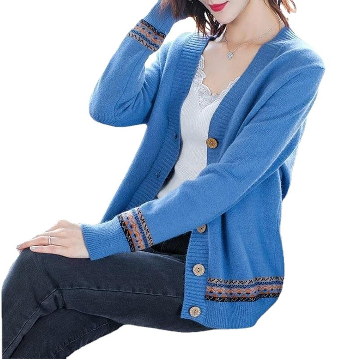 Damen Strickjacke mit kunstvollen Stickdetails und Knopfverschluss Drune