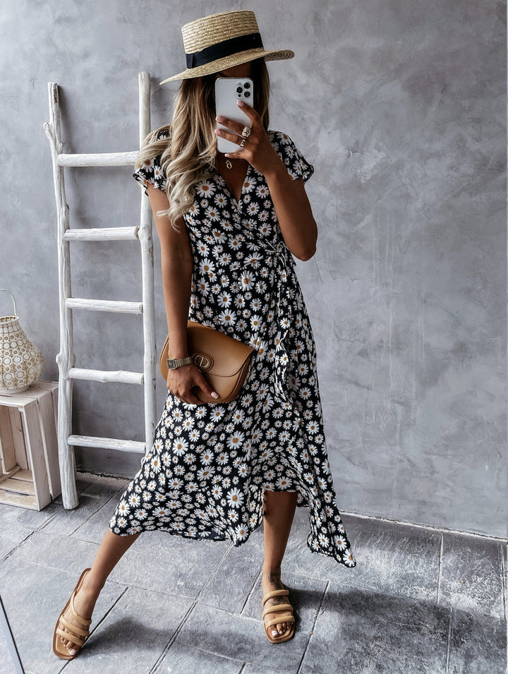 Damen florales Wickelkleid mit kurzem Ärmel und schwingendem Rock Drune