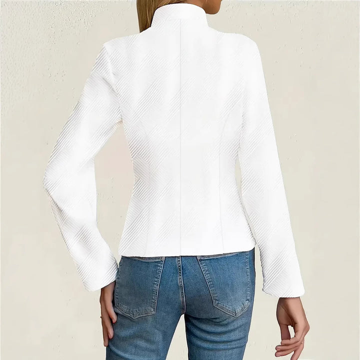 Damen Taillierte Blazerjacke mit elegantem Schnitt und Knopfdetails Drune