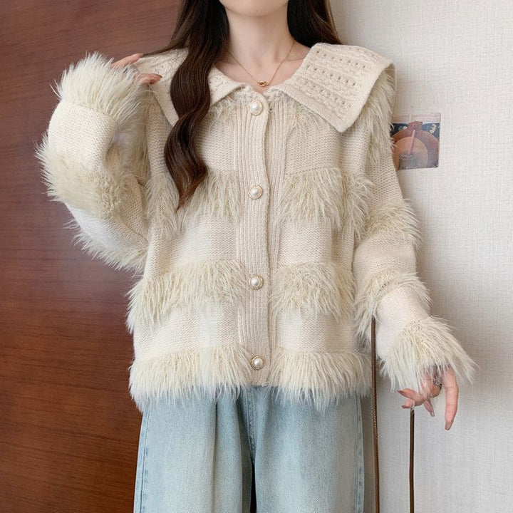 Damen Strickjacke mit geflochtenem Kragen und Kunstfellapplikationen Drune