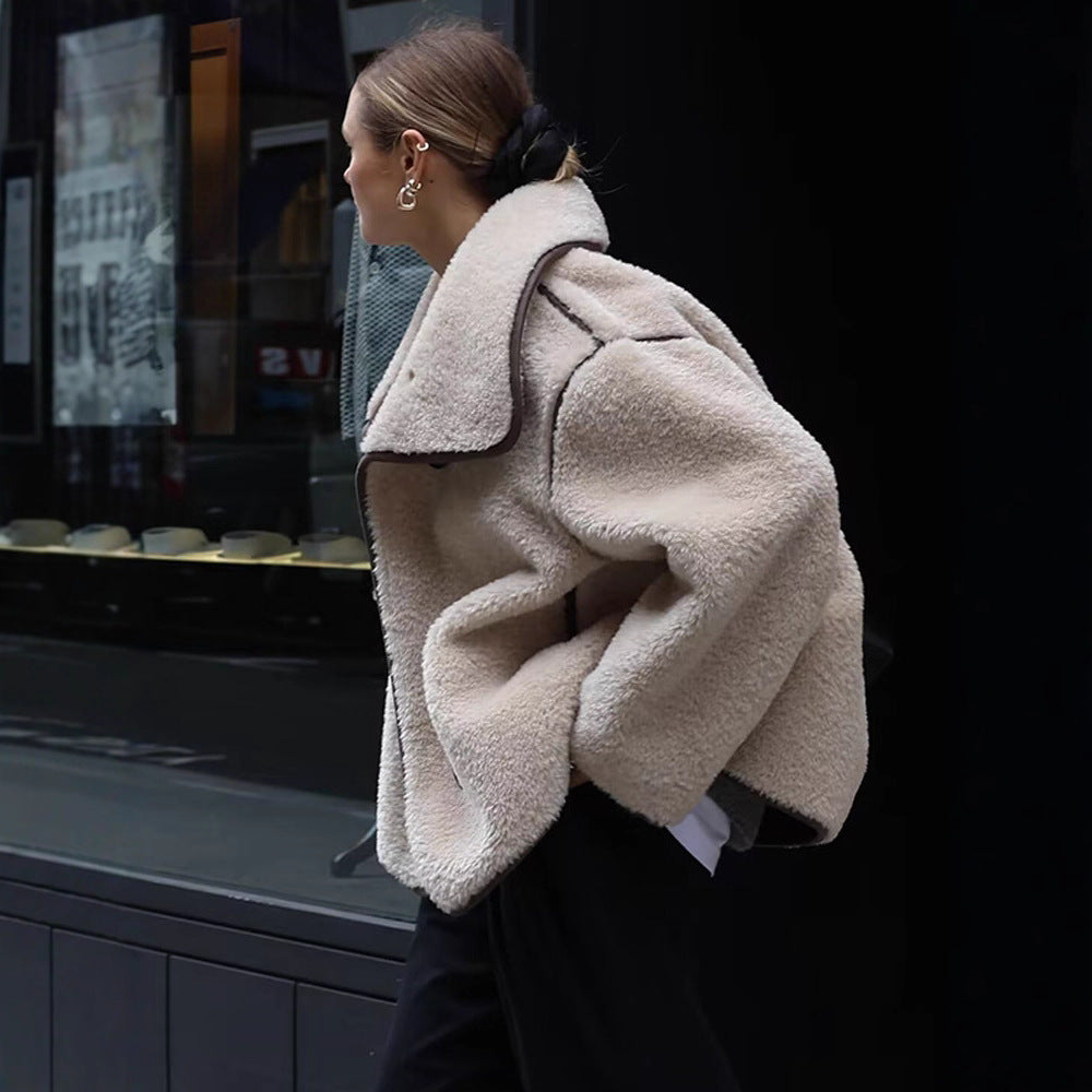 Damen oversized Teddyjacke Drune