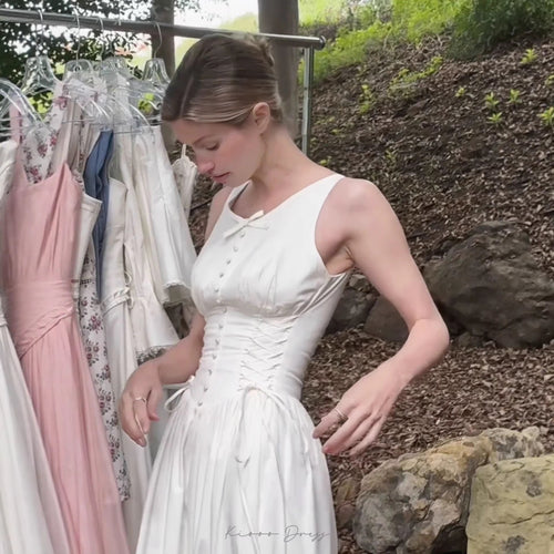 Damen Maxikleid mit raffinierten Rüschendetails und taillierter Silhouette Drune