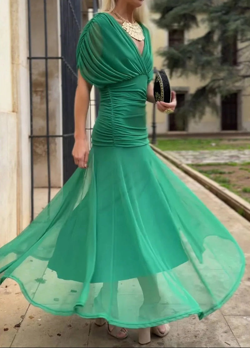 Damen nan fließendes Abendkleid mit transparentem Chiffon-Capelet, V-Ausschnitt und taillierter Drapierung Drune