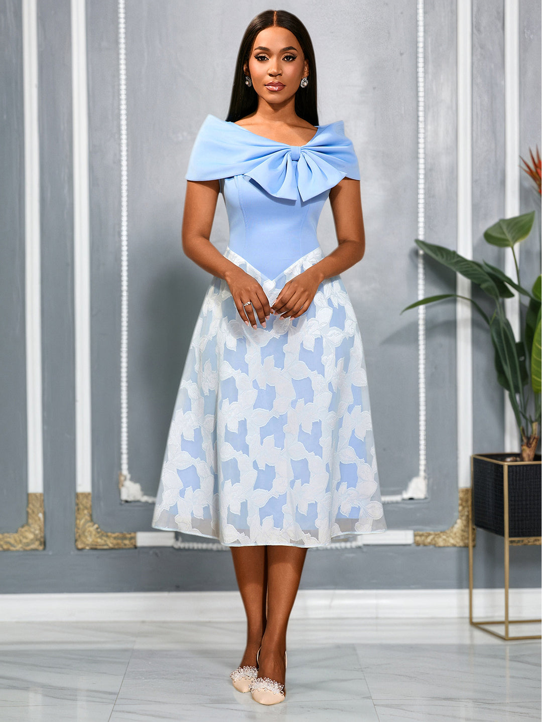 Damen festliches Cocktailkleid mit raffiniertem Überwurf und elegantem Rock Drune