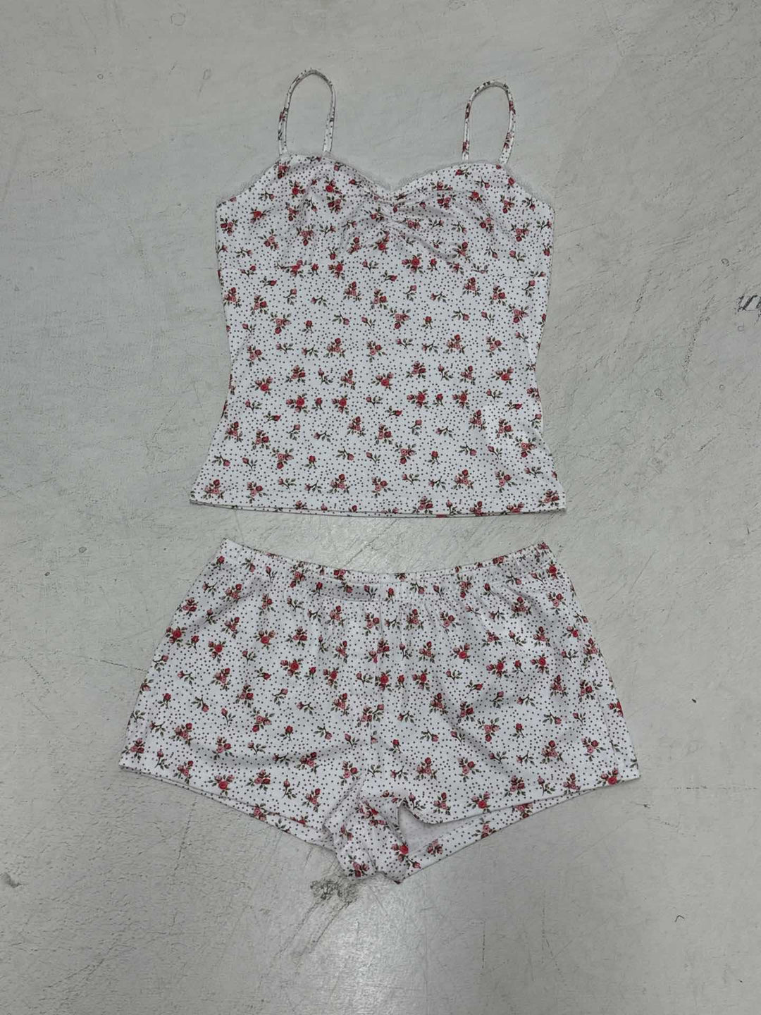 Damen Schlafanzug-Set mit verspieltem Blumenmuster und komfortablem Schnitt Drune