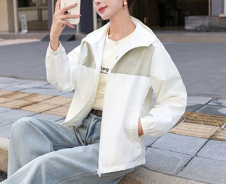 Damen leichte Übergangsjacke mit praktischem Kapuzen-Design Drune
