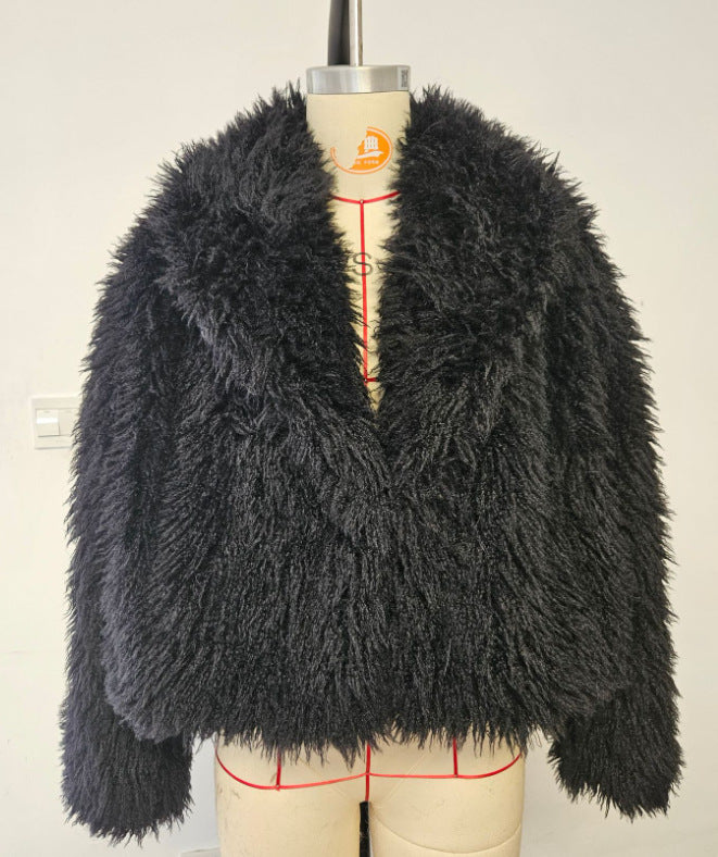 Damen Kunstpelzjacke im modischen Oversized-Schnitt Drune
