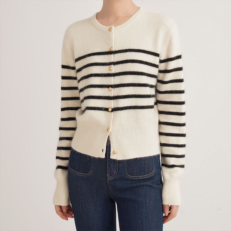 Damen gestreifte Strickjacke aus feinem Material mit goldenen Knöpfen Drune