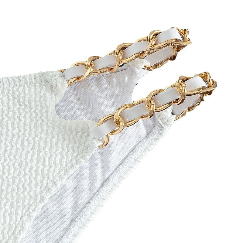 Damen Triangel-Bikini mit goldfarbenen Kettenakzenten Drune