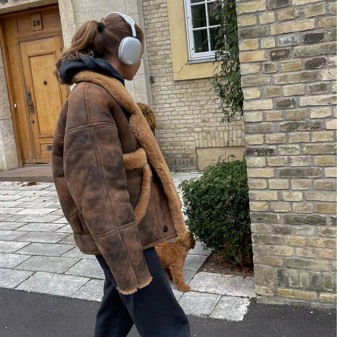 Damen gemütliche Teddy-Lederjacke mit praktischen Taschen Drune