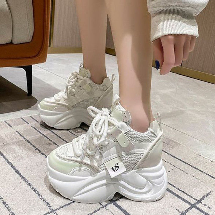 Damen Chunky Sneaker mit überragendem Tragekomfort und sportlichem Design Drune