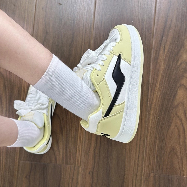 Damen Bequeme Sneaker mit luftiger Sohle Drune