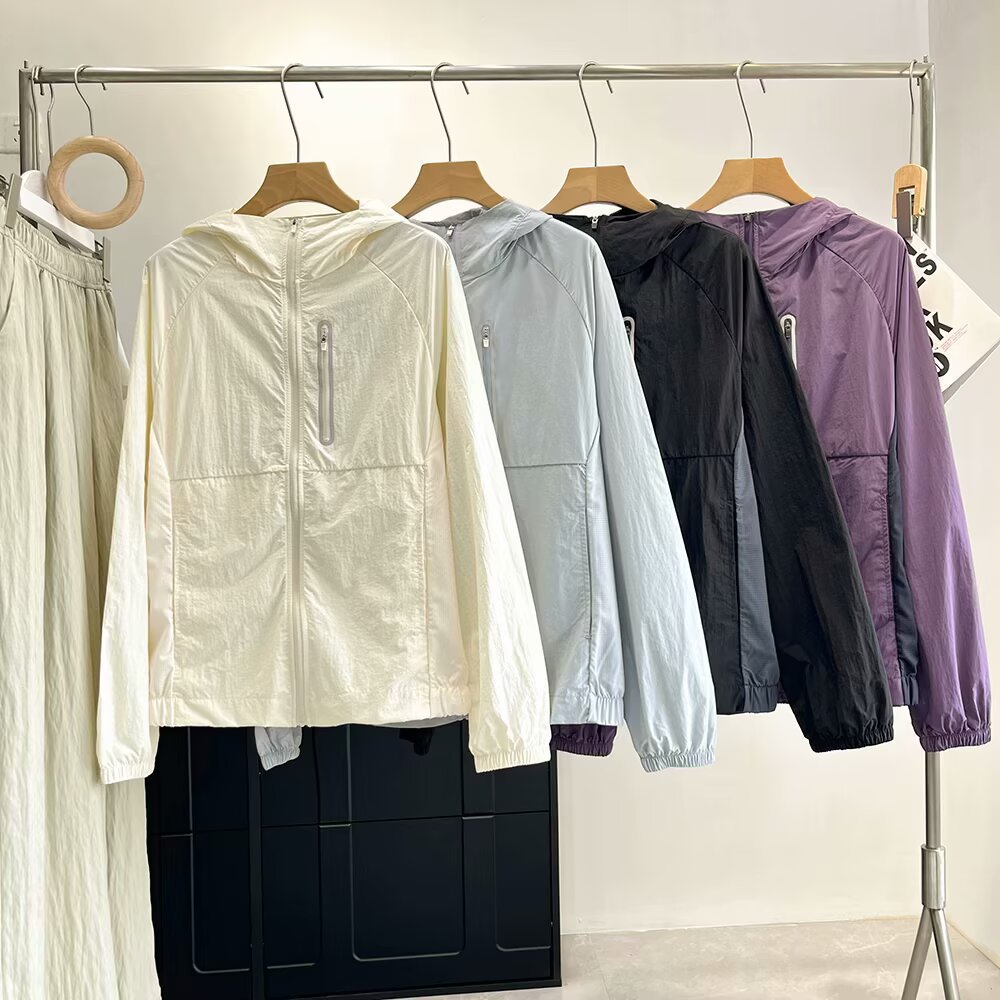 Damen leichte und atmungsaktive Übergangsjacke mit praktischen Reißverschlusstaschen Drune