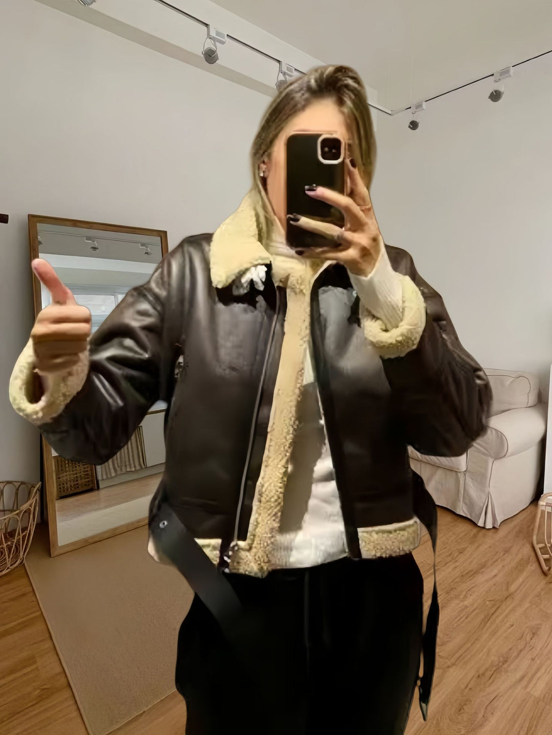 Damen robuste und stylische Lederjacke mit Innenfutter Drune