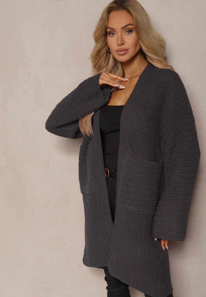 Damen oversized Strickjacke mit tiefem V-Ausschnitt und praktischen Taschen Drune