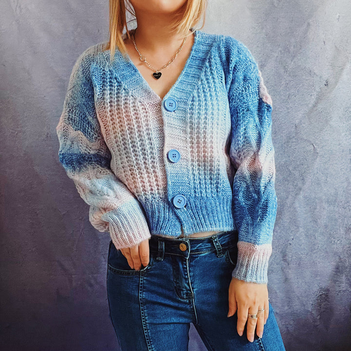 Damen Strickjacke mit romantischem Wellenmuster und Knopfdetails Drune