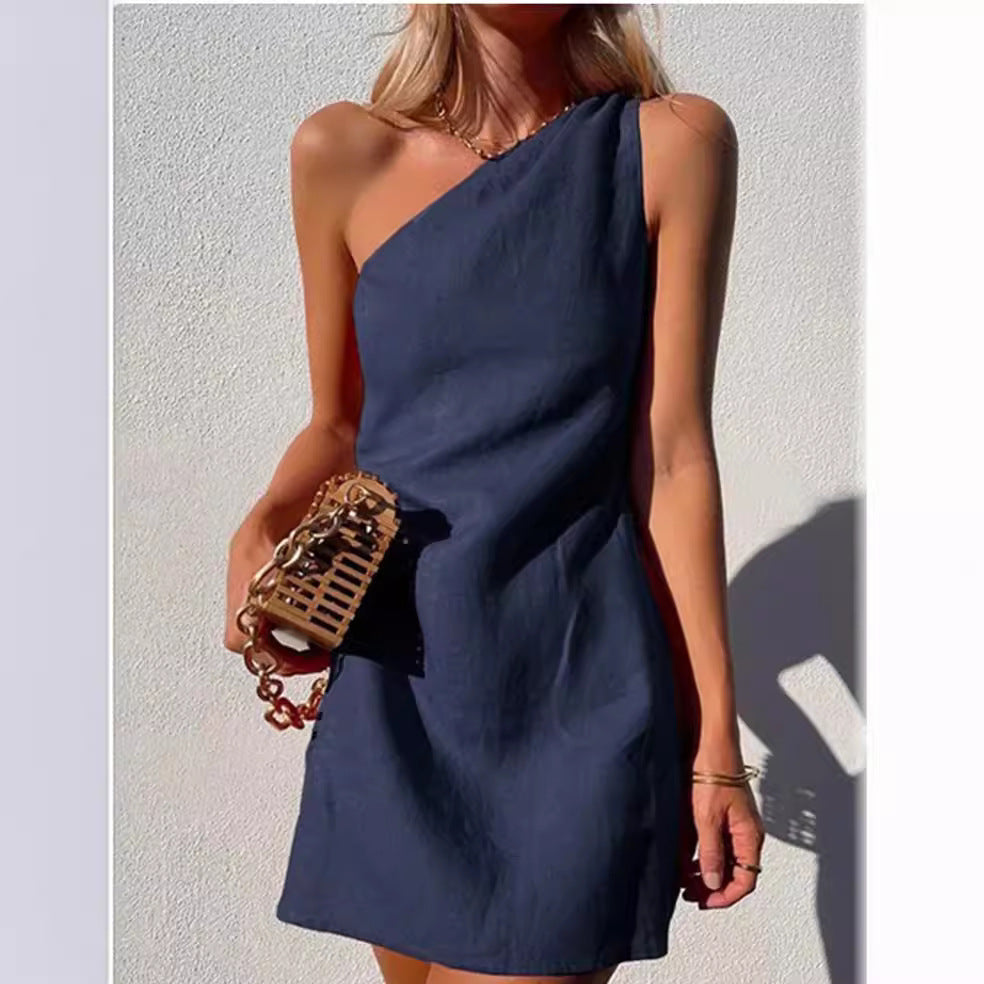 Drune | Einfarbiges Slim Fit One-Shoulder Pendelkleid