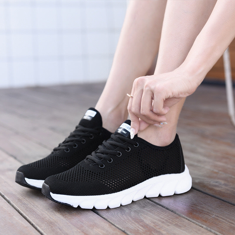 Damen luftige und leichte Sport-Sneaker Drune