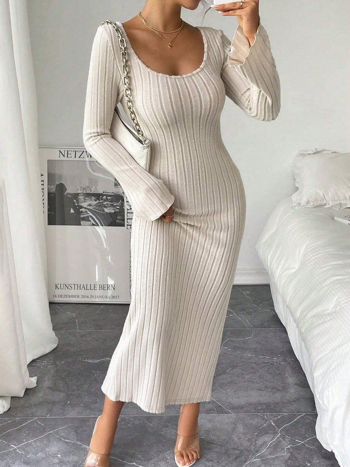 Damen Langarm Strickkleid mit figurbetonter Silhouette und schickem Rundhalsausschnitt Drune