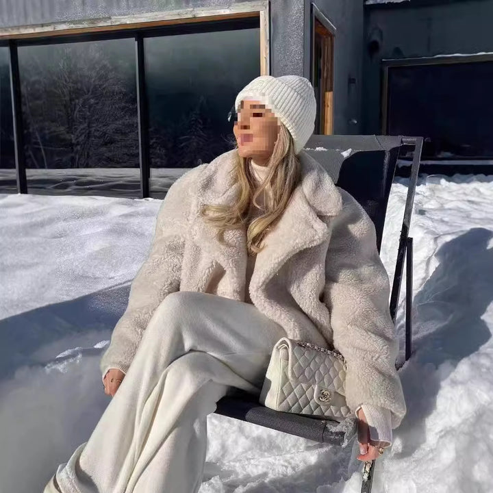 Damen Kuschelige Plüschjacke mit Reverskragen und Taschen Drune