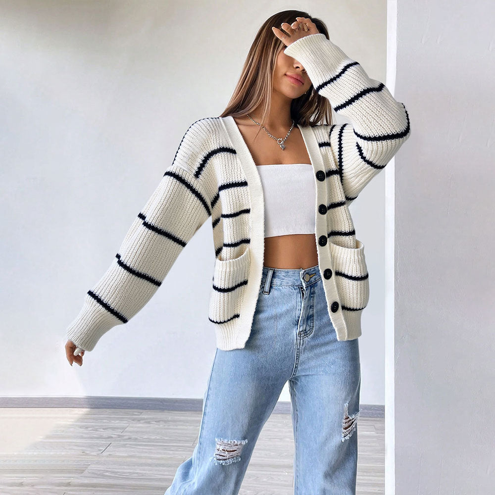 Damen gestreifter Kurzarm-Strickcardigan mit Knopfverschluss und Seitentaschen Drune