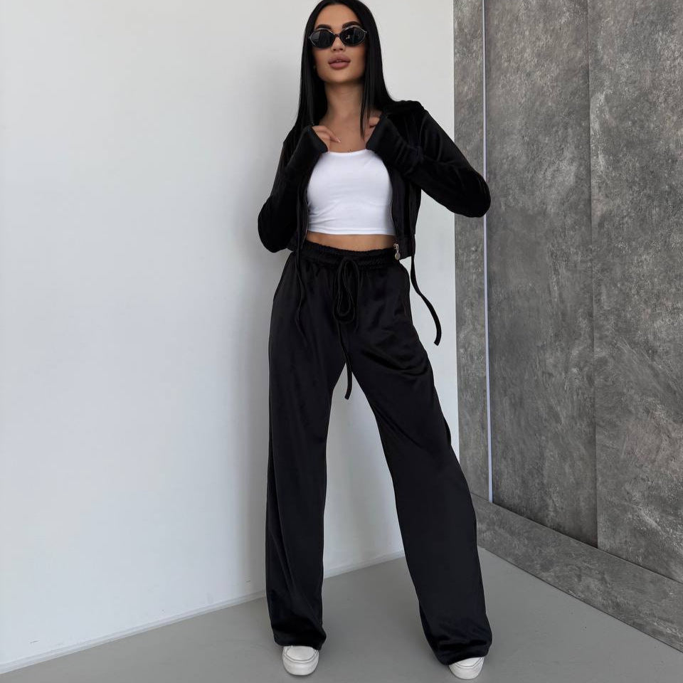 Damen Velours Lounge-Set mit tailliertem Hoodie und elastischen Hosen Drune