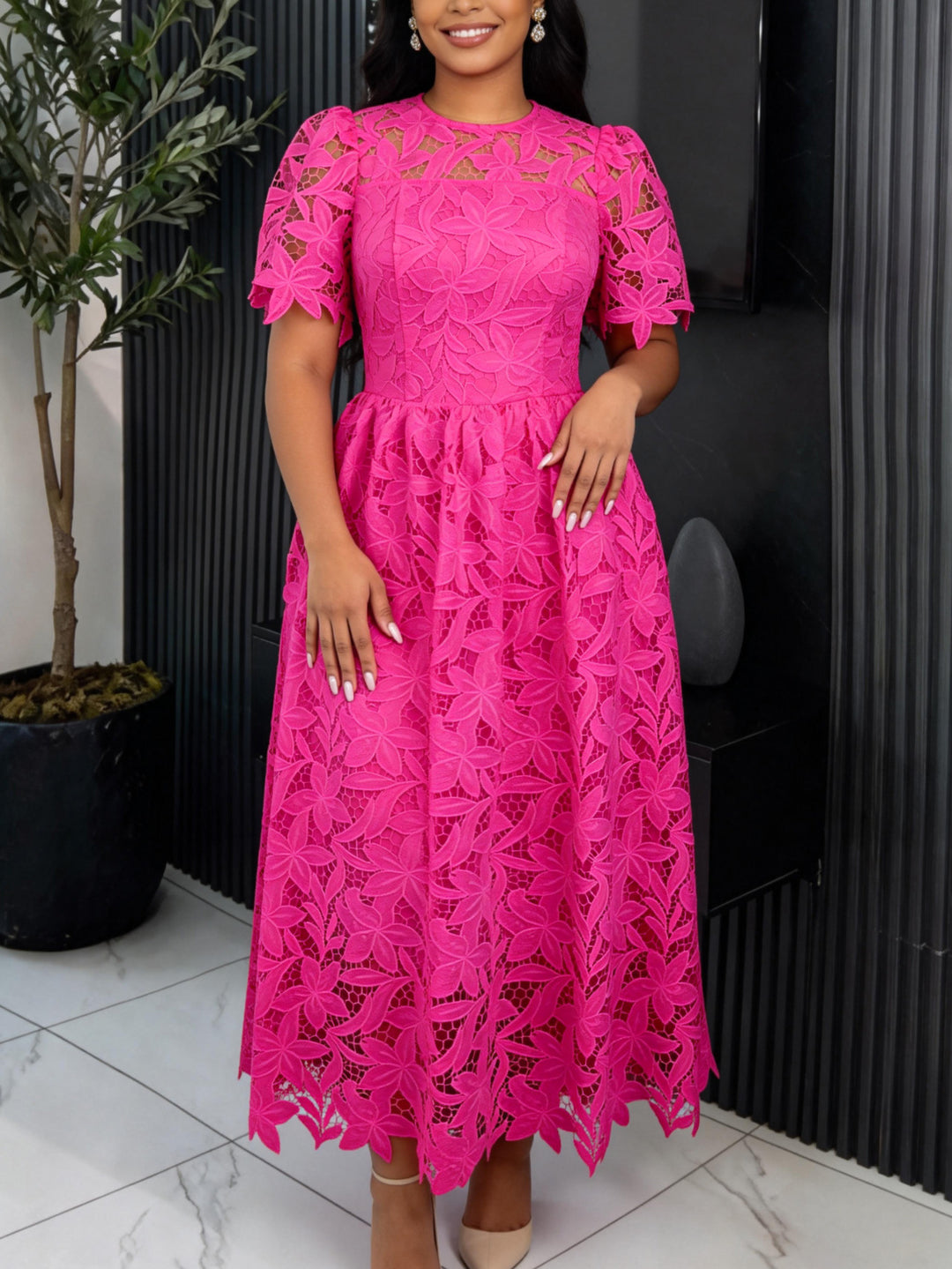 Damen Spitzen-Maxikleid mit floralem Design Drune