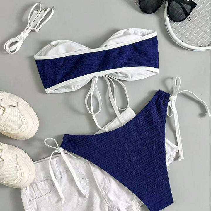 Damen Bandeau-Bikini mit verspielten Raffungselementen Drune
