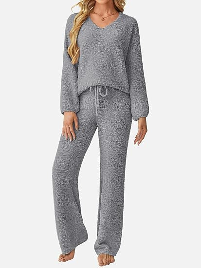 Damen gemütliches Lounge-Set aus weich strukturiertem Material Drune