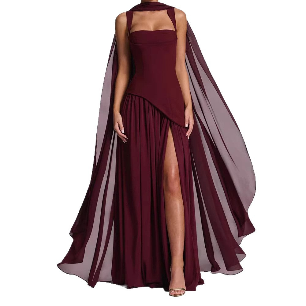 Damen Elegantes Maxikleid mit asymmetrischem Schnitt und fließendem Cape Drune