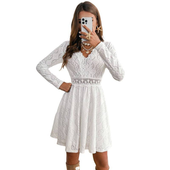 Damen Spitzenkleid mit raffiniertem V-Ausschnitt und eleganten langen Ärmeln Drune