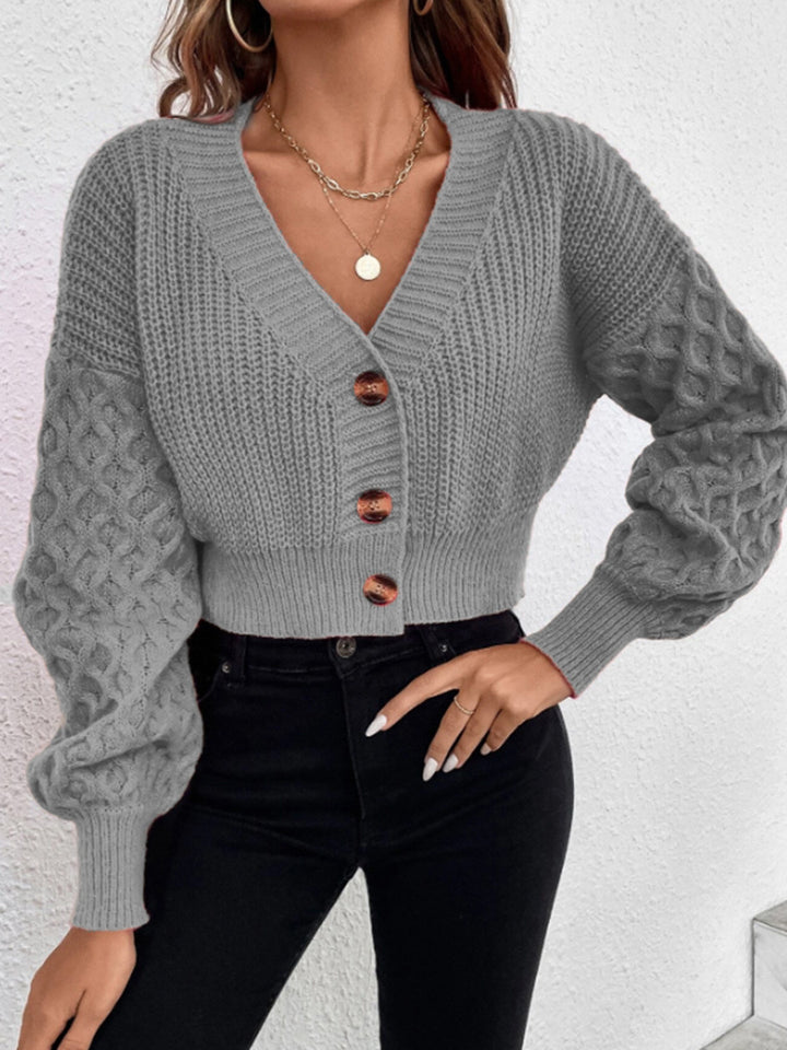 Damen Strickjacke mit Kabelmuster und formschönem Design Drune