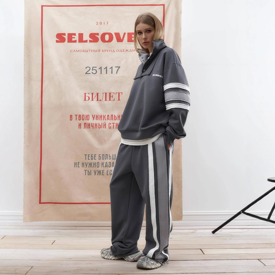 Damen Sportliches Sweater-Set mit seitlichen Streifen und hohem Kragen Drune
