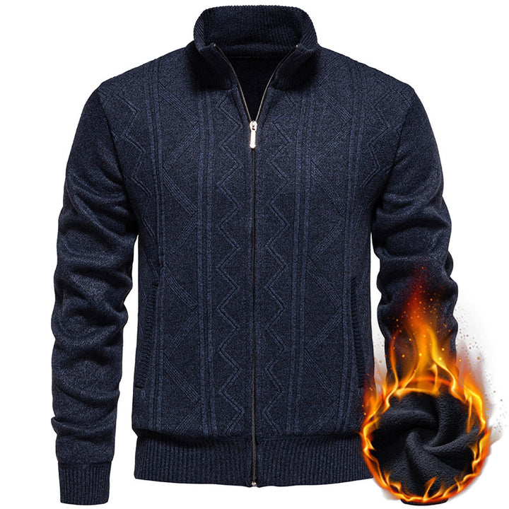 Herren Strickjacke mit Zopfmuster und hohem Stehkragen Drune