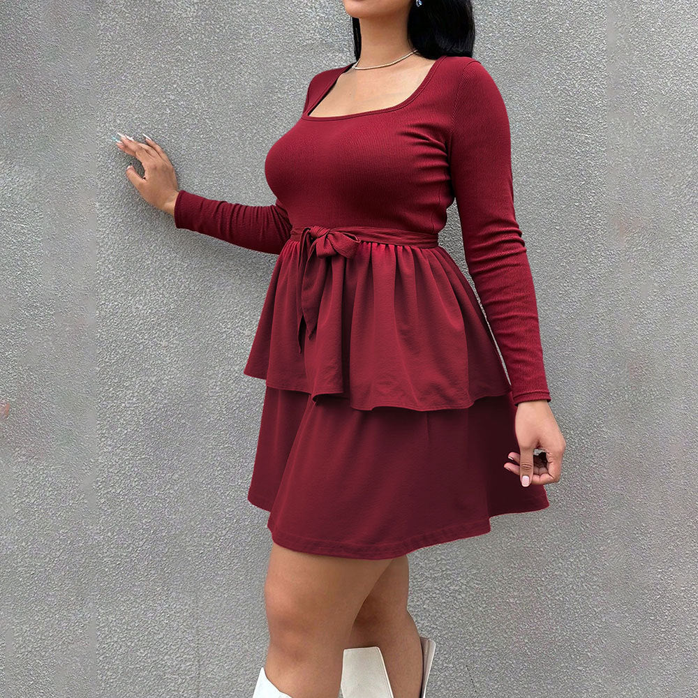 Damen Minikleid mit quadratischem Ausschnitt und rüschenbetontem Taillenband Drune