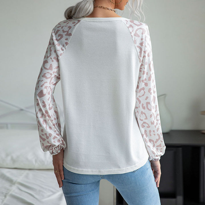 Damen Langarmshirt mit modernem V-Ausschnitt und strukturierten Ärmel-Details Drune