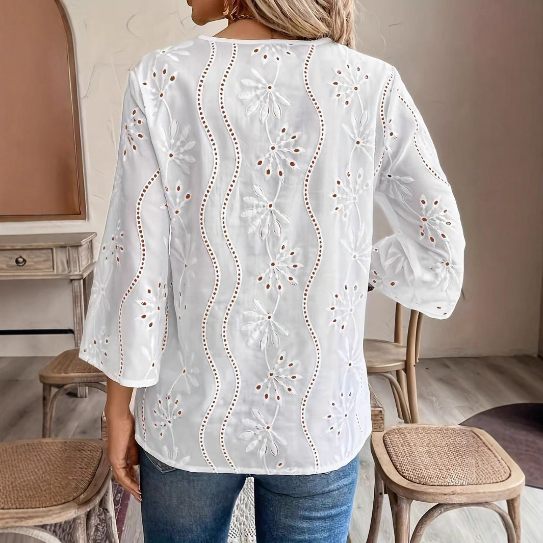 Damen bestickte Bluse mit elegantem V-Ausschnitt und 3/4-Ärmeln Drune