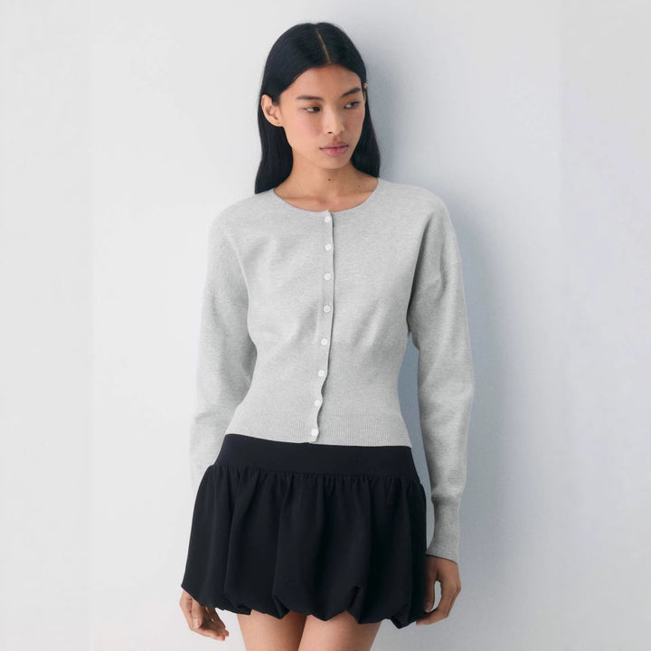 Damen modische, eng geschnittene Strickjacke mit Knopfleiste Drune